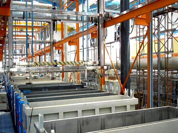 全自動掛鍍生產線 全自動掛鍍生產線